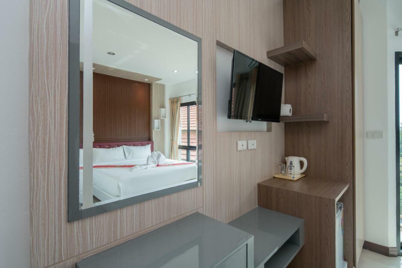 Baan Thai Beach Side Residence Patong Экстерьер фото